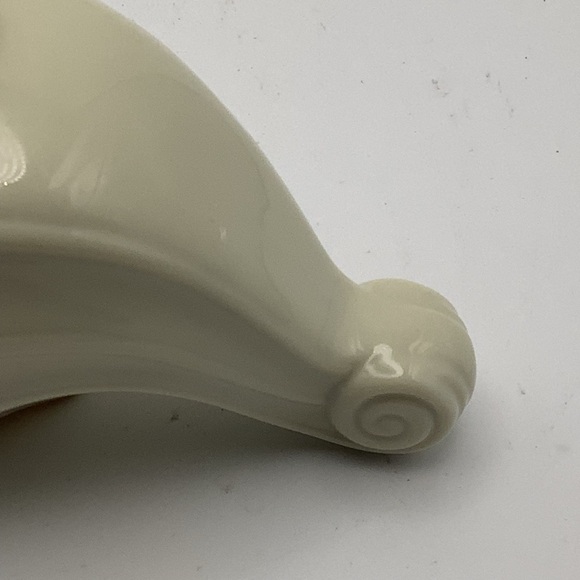 Lenox Cornucopia Gravy/Sauce Boat - Picture 7 of 9